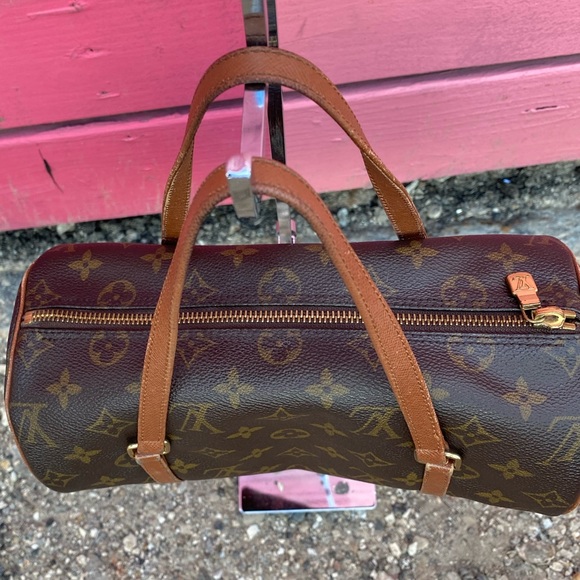 Small Louis Vuitton Papillion bag 26 - Picture 5 of 7